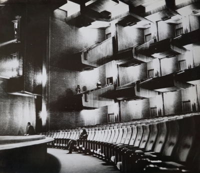 Auditorium of the Opera and Ballet Theatre in Vilnius (architect Nijolė Bučiūtė, artist Jurijus Markejevas). Photo: Romualdas Rakauskas, 1970s Courtesy Archive Nijolė Bučiūtė, Vilnius